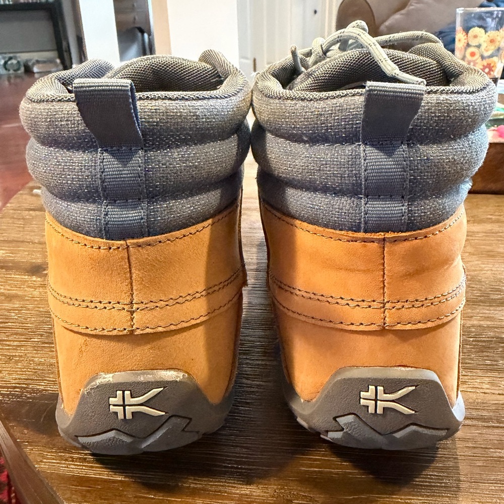 KURU Wheat and Light Blue Lace-Up Boots - Picture 5 of 6